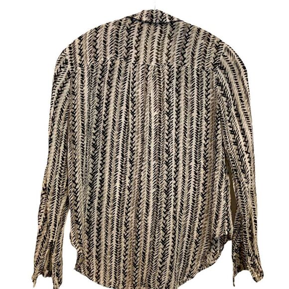 Bella Dahl BLACK and gray lightweight blouse with #design size extra small - Picture 3 of 7
